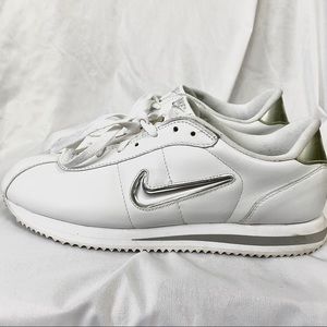 Rare Nike Cortez 72 Jewel Silver Swoosh 